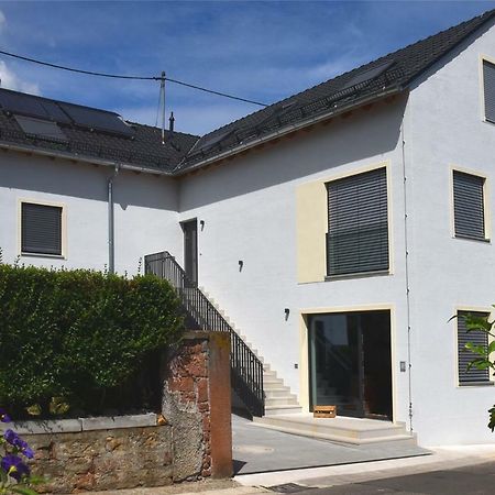Weingut Nickel Apartment นอยชตัดท์ อัน แดร์ ไวน์ชตราเซอ ภายนอก รูปภาพ